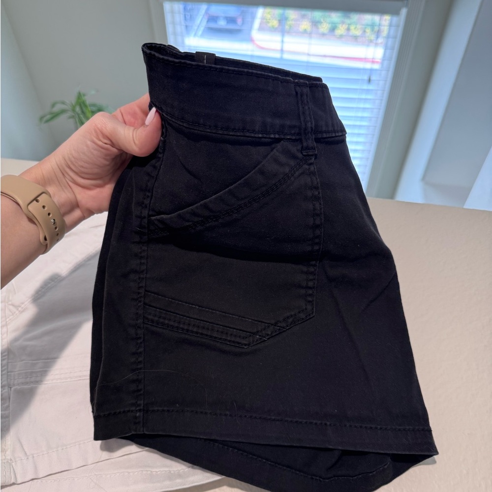 Bundle of Women's Shorts - Picture 10 of 13